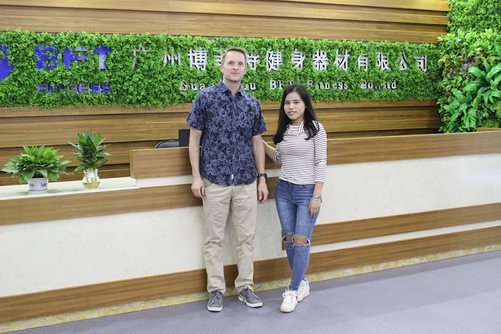 博菲特健身器材有限公司采購(gòu)進(jìn)口健身器械